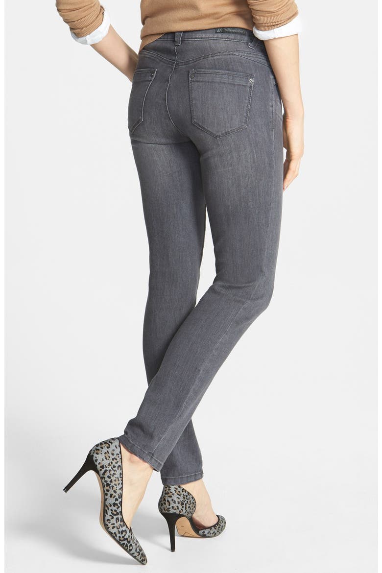 Stretch Skinny Jeans (Nordstrom Exclusive), Alternate, color, GREY