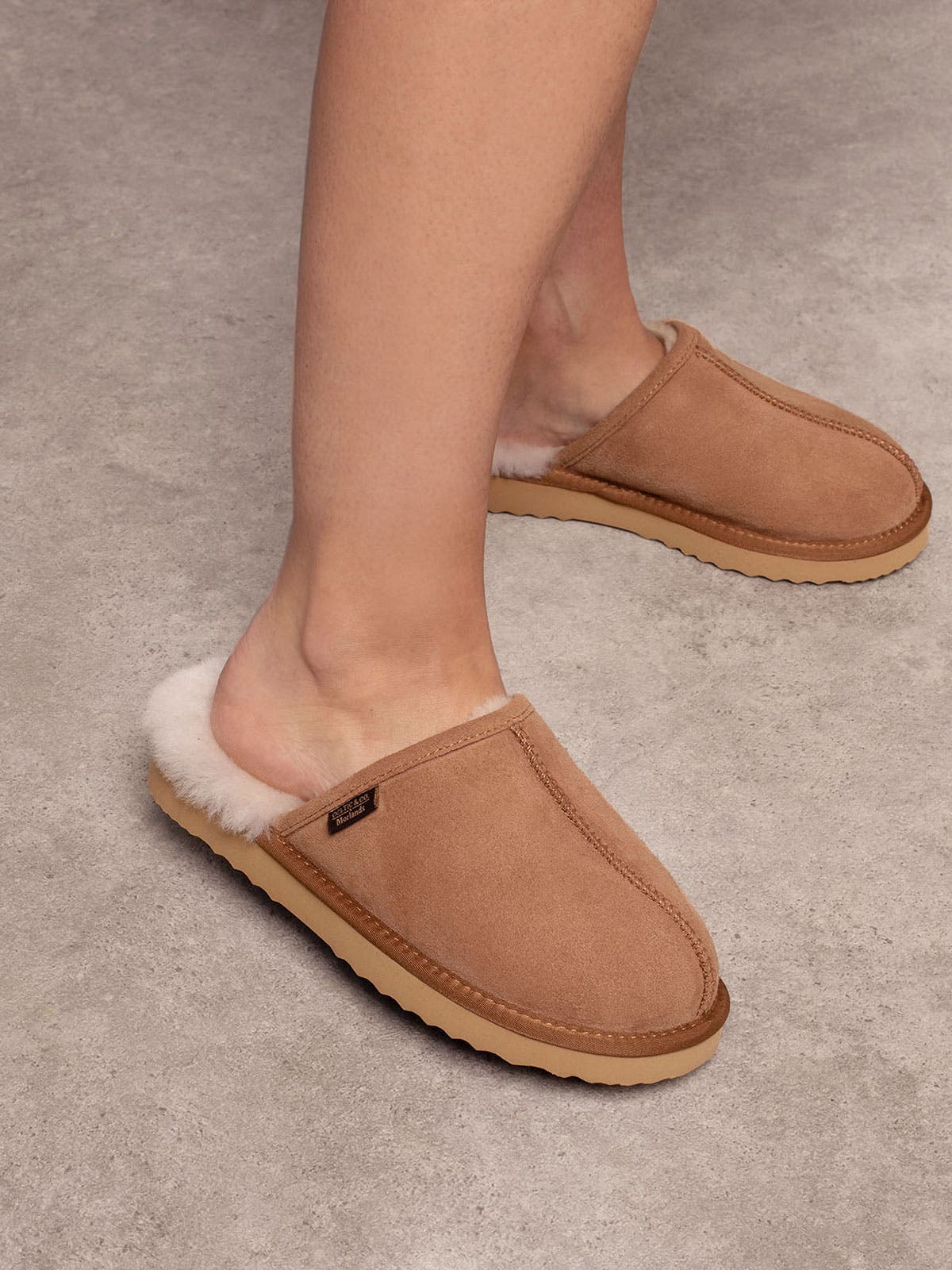 Celtic & Co. Sheepskin Mule Slippers, Alternate, color, Chestnut