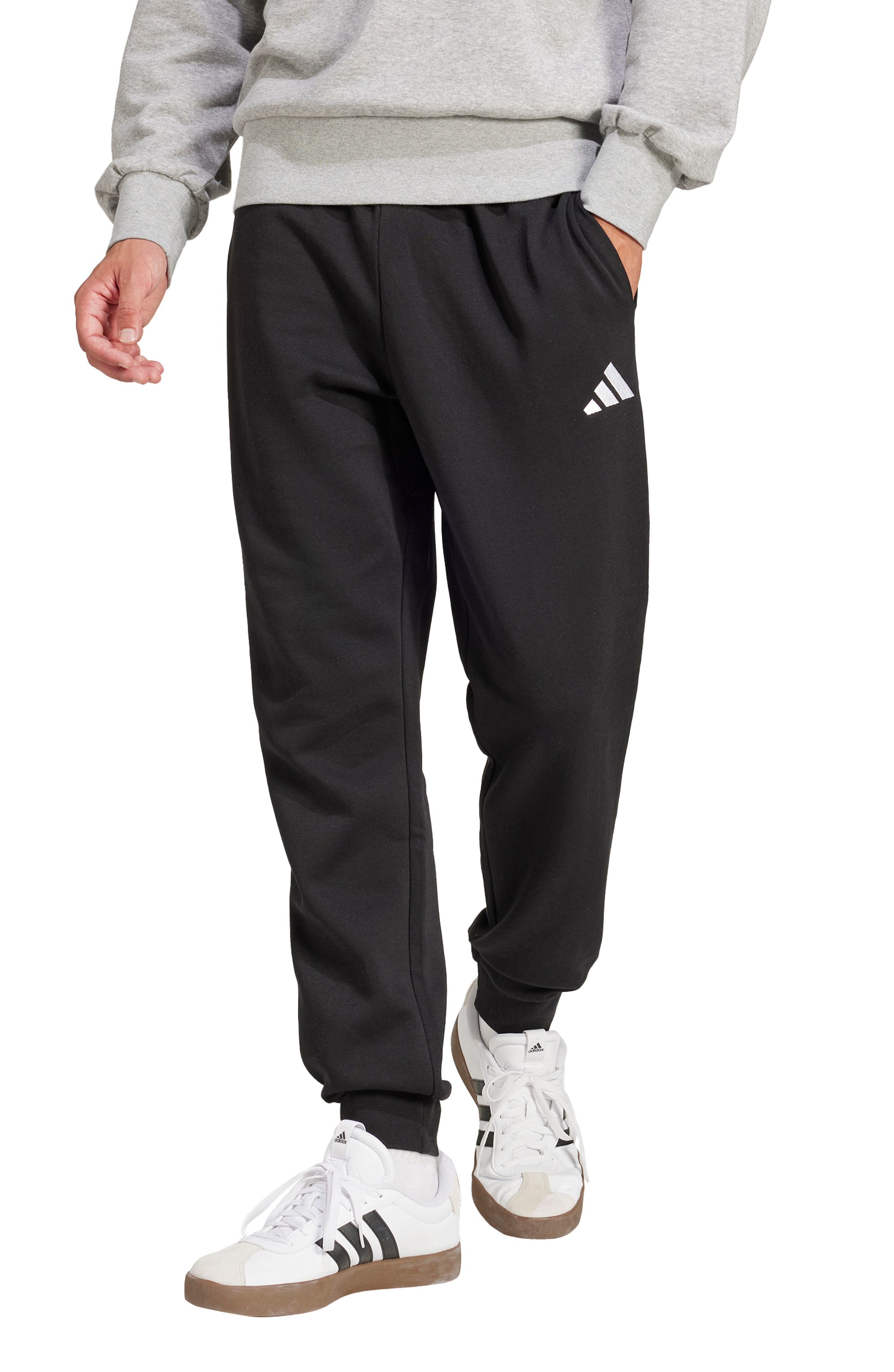 adidas Essentials Feelcozy Fleece Pants