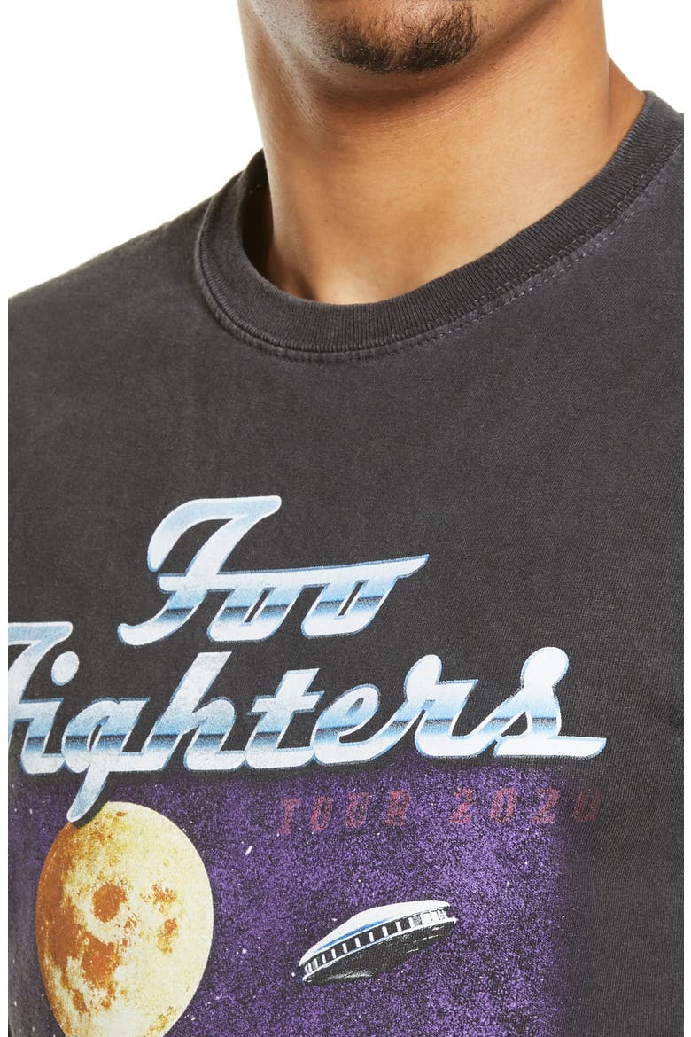 Live Nation Graphic Tees Foo Fighters Moonlight Tee, Alternate, color, BLACK