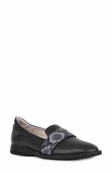 Amalfi by Rangoni Elegante Loafer