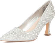 Lauren Lorraine Josephina Pumps