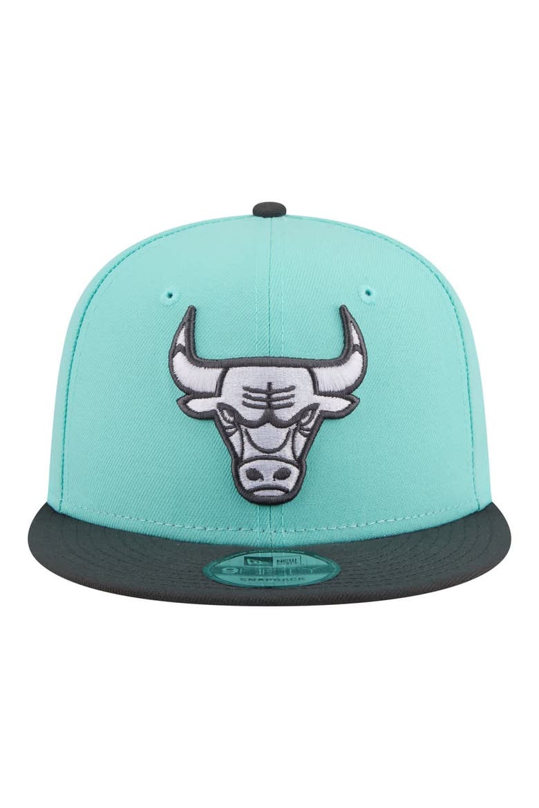 Men's New Era Turquoise/Charcoal Chicago Bulls Color Pack Two-Tone 9FIFTY Snapback Hat, Alternate, color, Turquoise