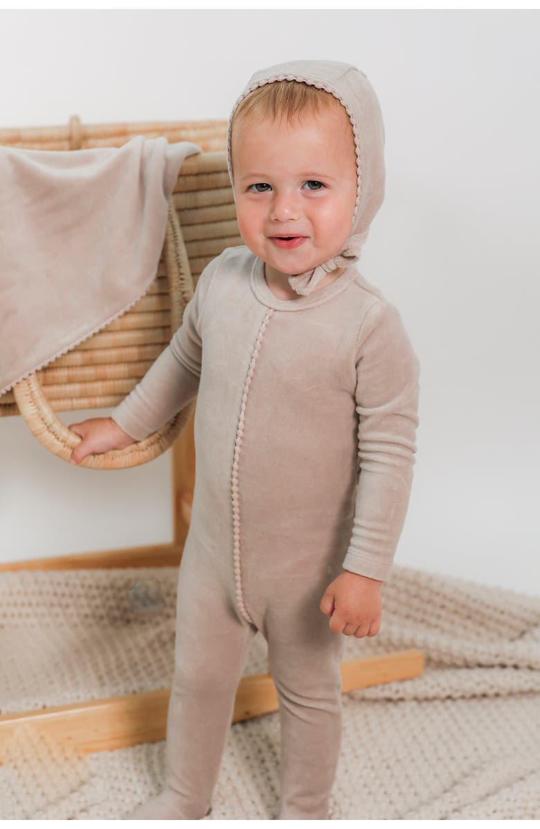 Bebe Bella Velour Pompom Blanket, Alternate, color, Beige