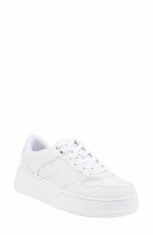 GUESS Cleva Sneaker