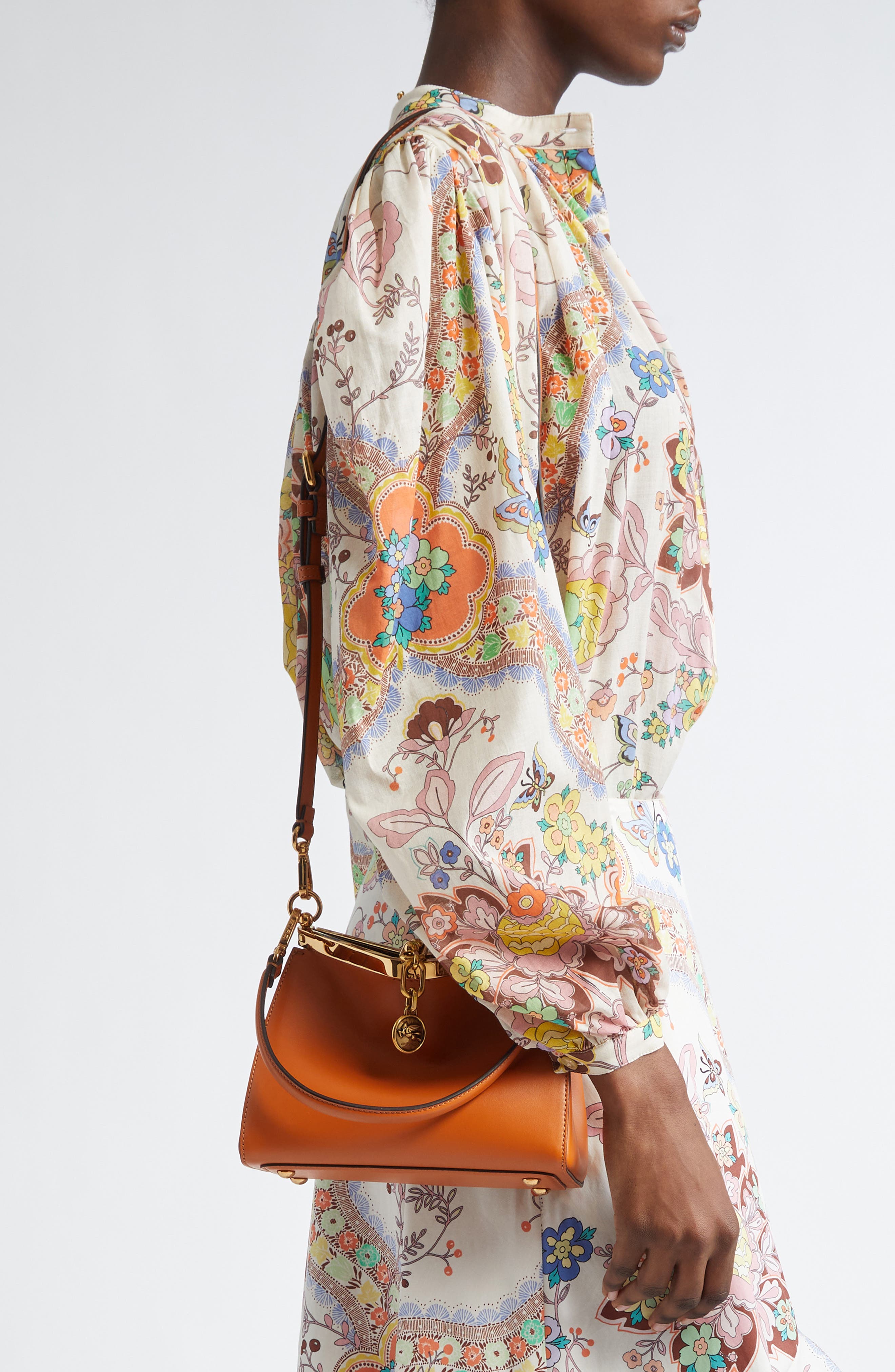 Etro Small Vela Leather Shoulder Bag, Alternate, color, Arancione