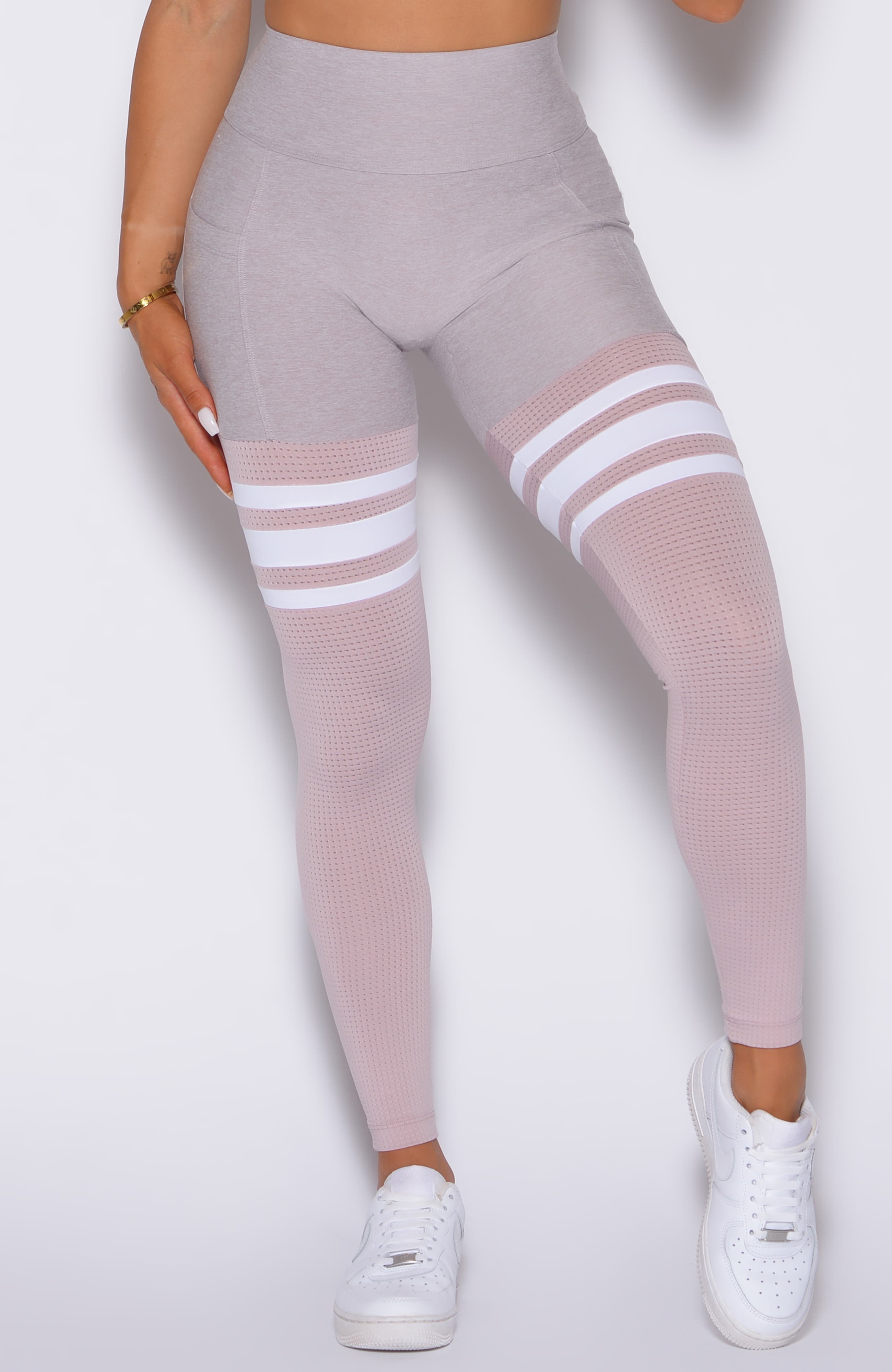 S】Bombshell Sportswear SCRUNCH レギンス ホワイト Scrunch Thigh Highs (Women) | Nordstrom