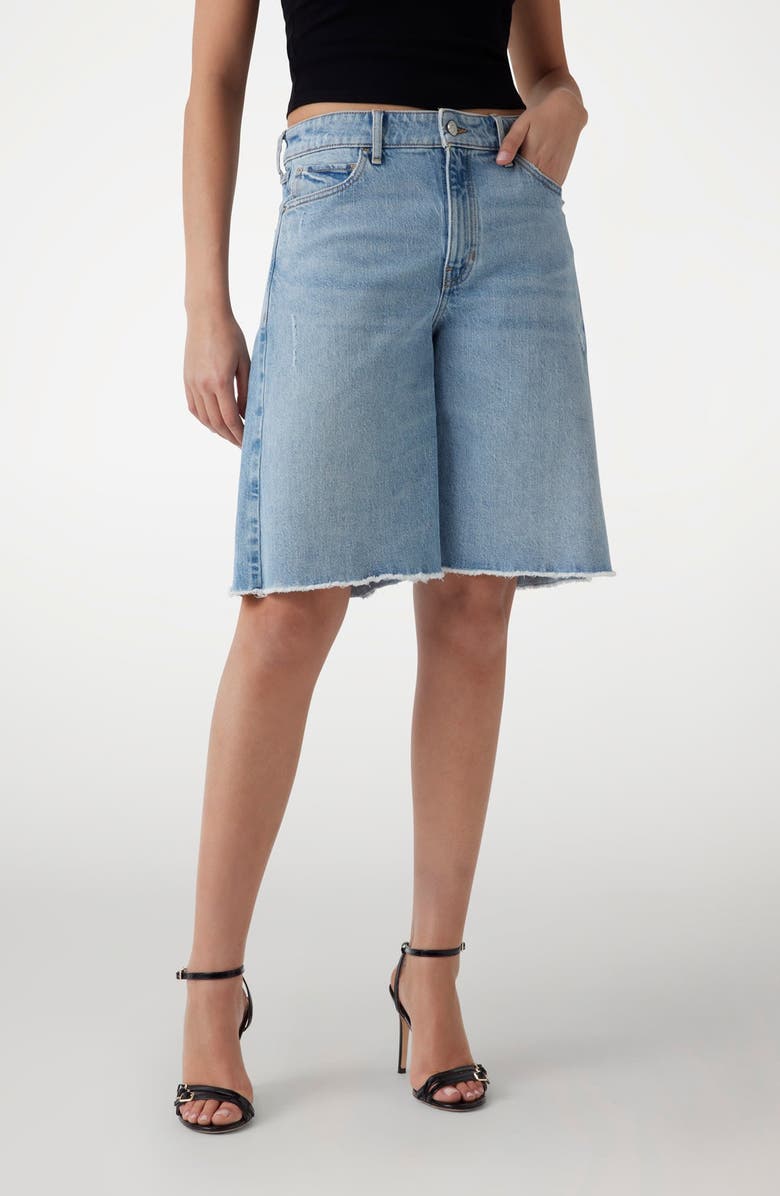 GUESS Kai Fray Hem Wide Leg Denim Bermuda Shorts, Main, color, 