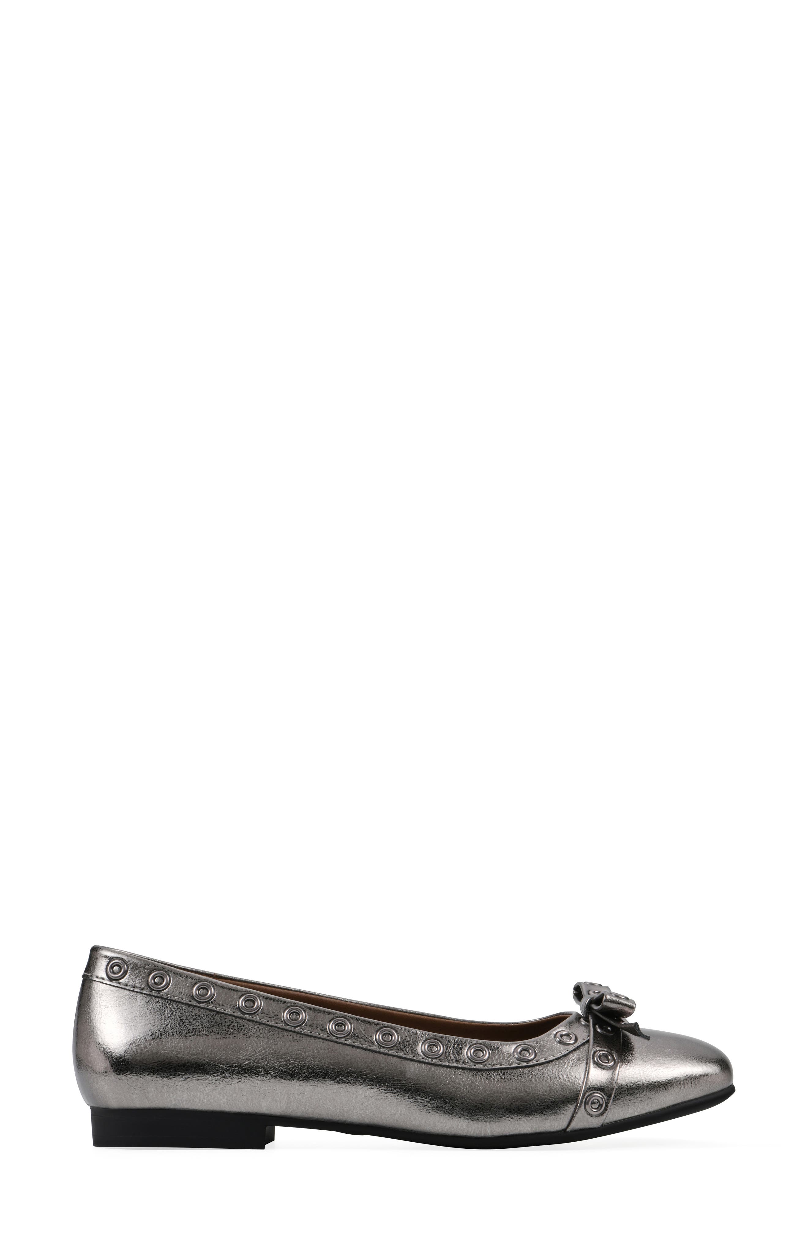 Bodhi Ballet Flat, Alternate, color, PEWTER/ METALLIC/ SMOOTH