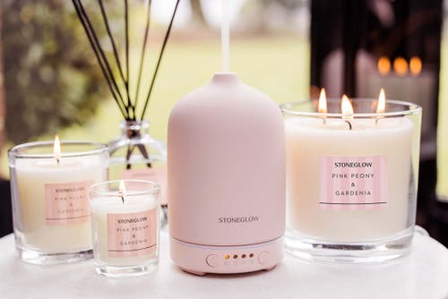 STONEGLOW STONEGLOW MODERN CLASSICS PINK PEONY GARDENIA 3 WICK CANDLE 1490G