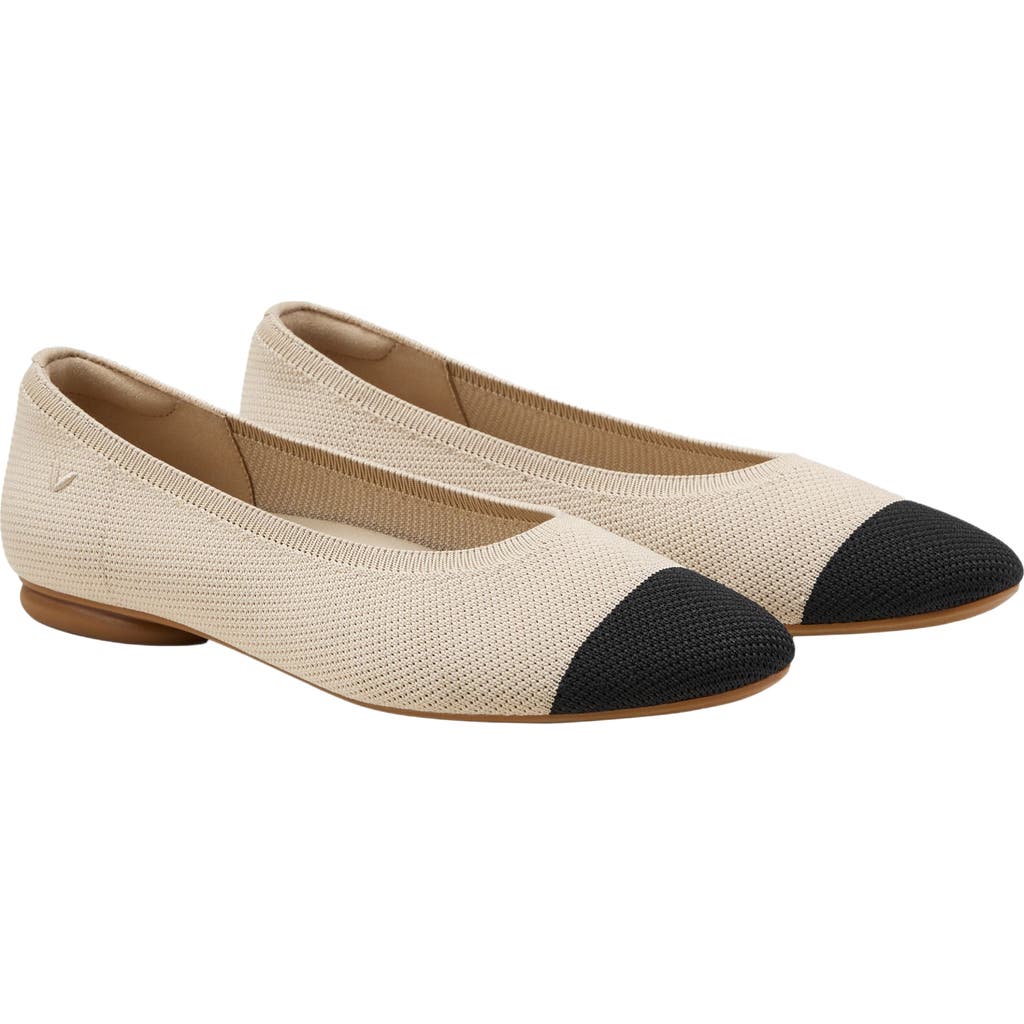 VIVAIA Almond-Toe Ballet Flats in Almond & Black  product