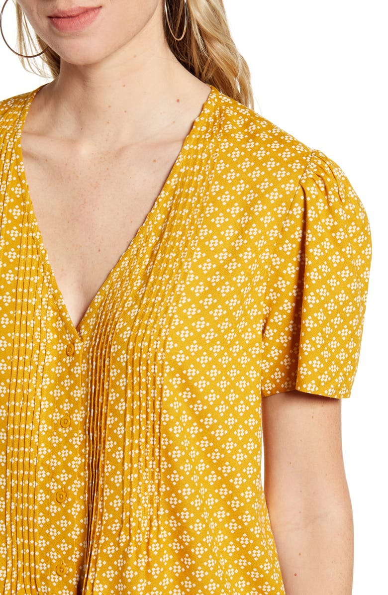 Hinge Pintuck V-Neck Blouse, Alternate, color,