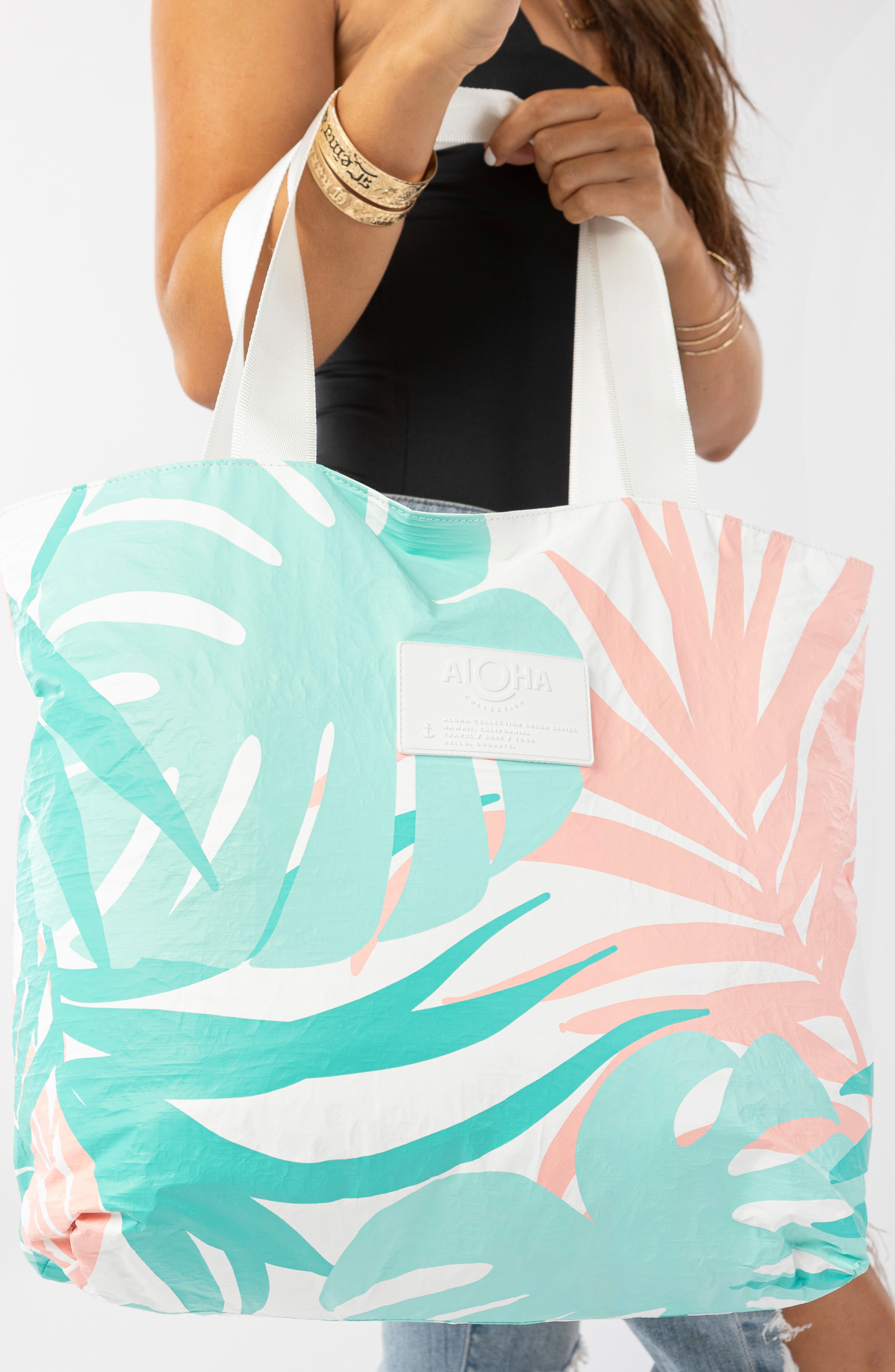 Aloha Collection Day Tripper Tropics Day Water Resistant Tyvek<sup>®</sup> Tote, Alternate, color, Blue