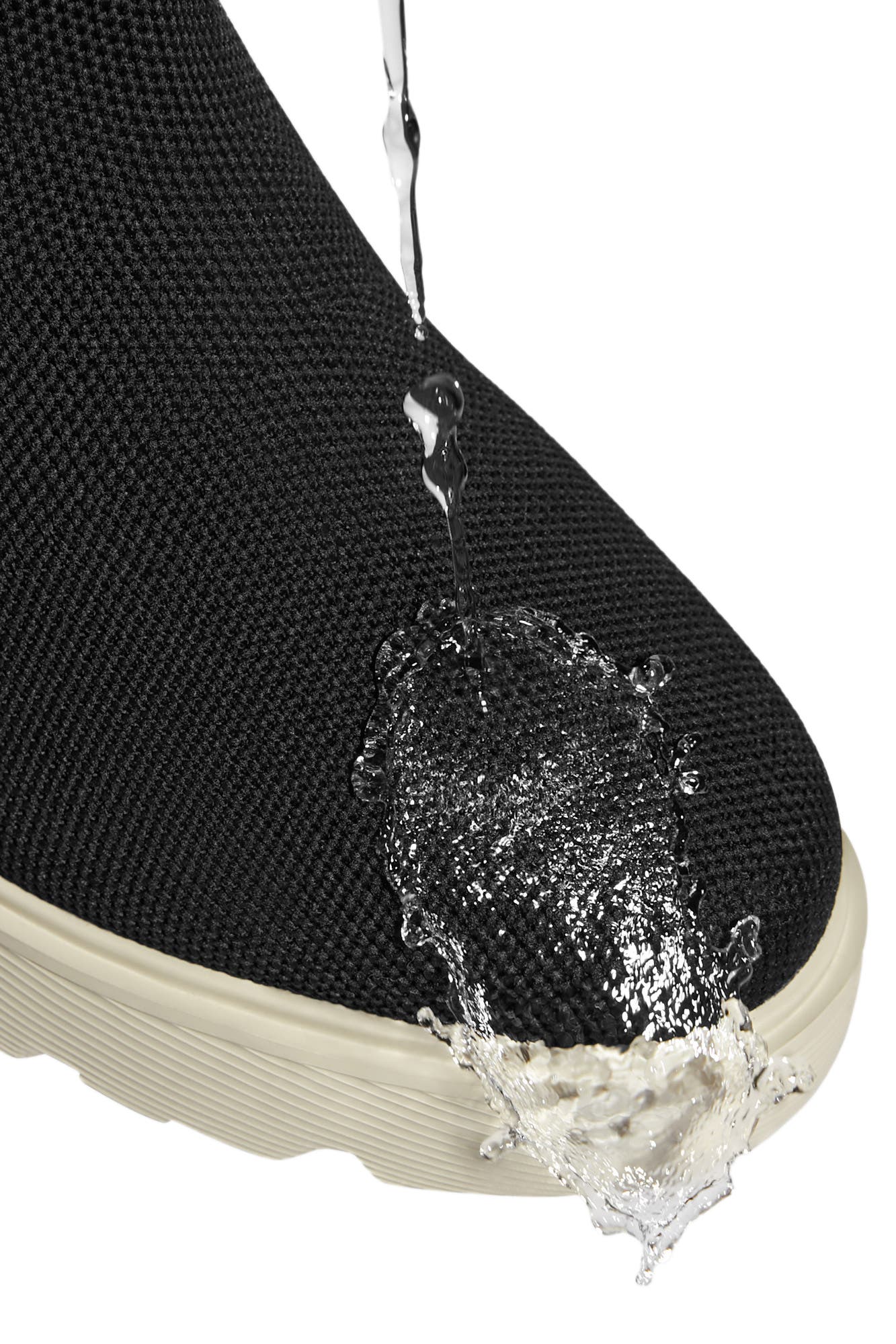 VIVAIA Round-Toe Chunky Platform Travel Boots, Alternate, color, Black-Beige