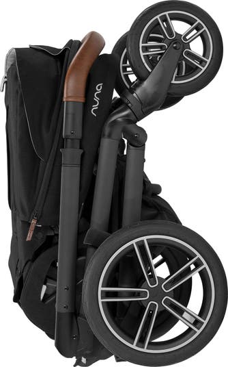 PIPA aire<sup>™</sup> rx infant car seat & MIXX<sup>™</sup> next Stroller Travel System