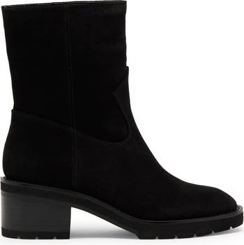 Downtown Pointed Toe Chelsea Boot
