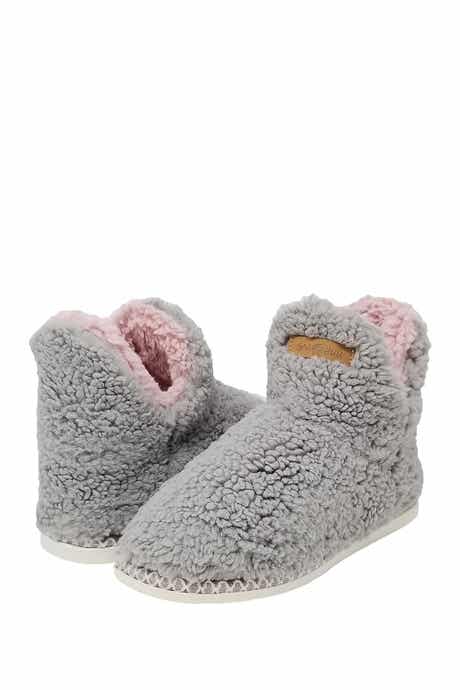 GAAHUU Berber Faux Fur Slipper Boot
