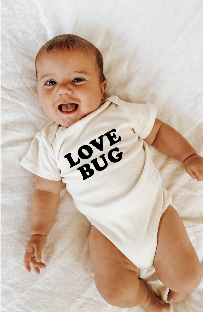 Tenth & Pine Love Bug Organic Baby Bodysuit, Alternate, color, Natural Black Lettering