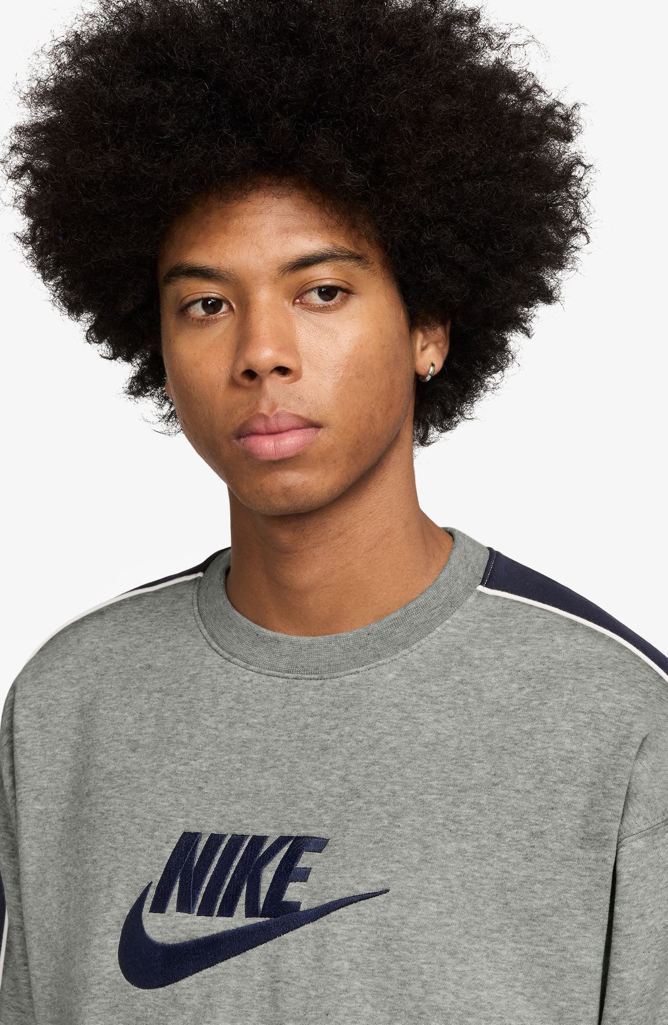 nike men's sportswear club fleece colorblock crewneck sweatshirt