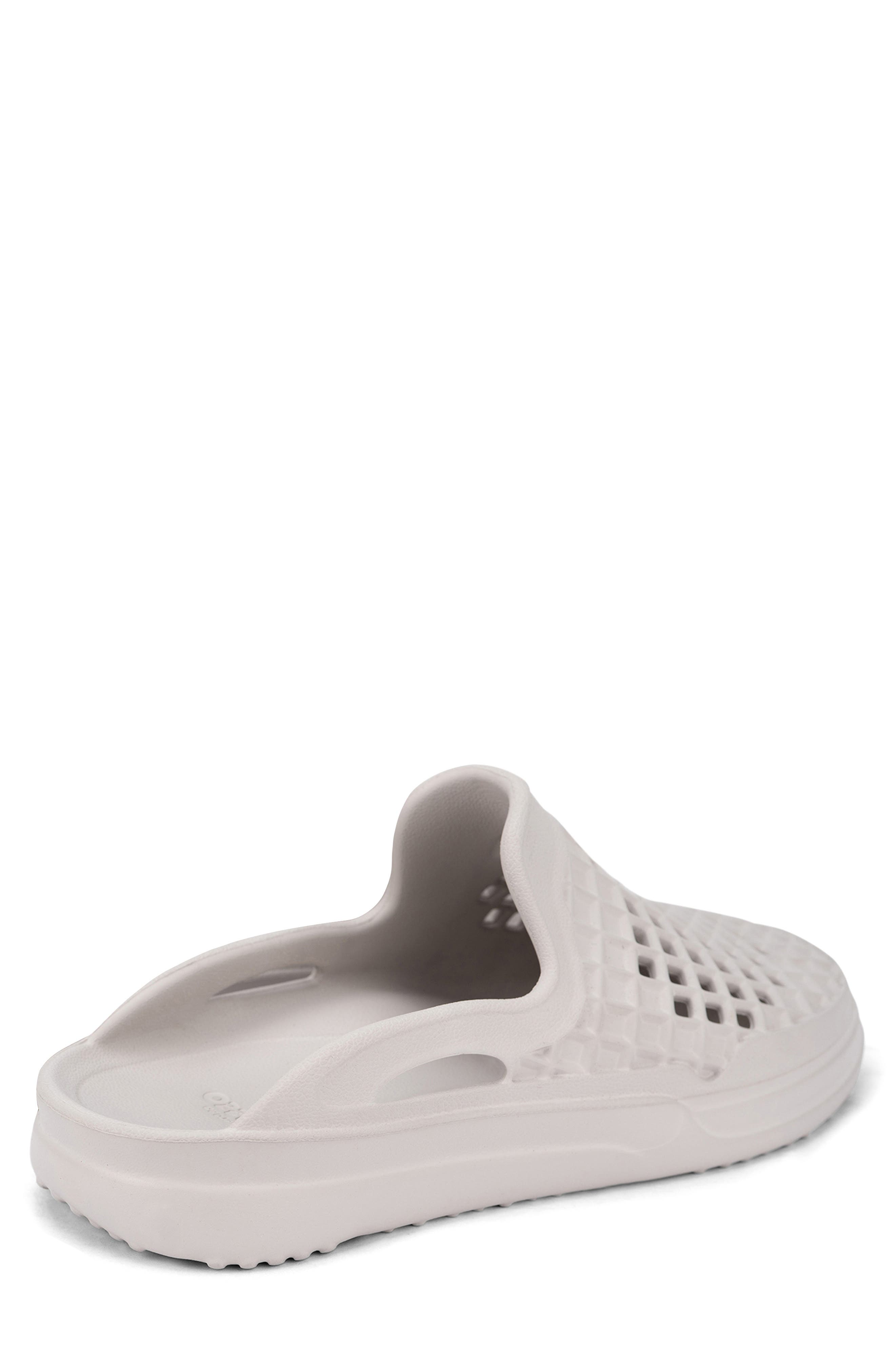 LUSSO CLOUD Scenario Waterproof Slipper, Alternate, color, Coffee