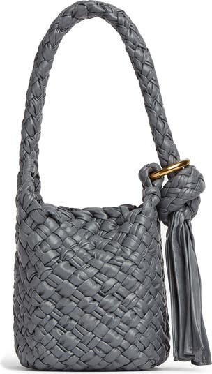【BOTTEGA VENETA】SMALL INTRECCIATO BUCKET BAG Bottega Veneta Light Pink Intrecciato Woven Leather Small