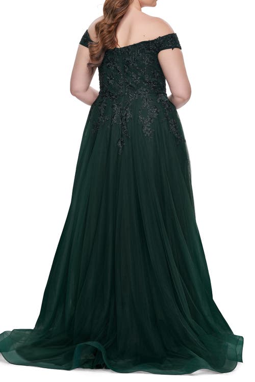 La Femme Off The Shoulder Tulle Plus Size Gown With Lace In Dark Emerald