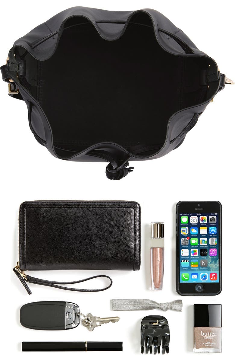 Sophie Hulme , Alternate, color,