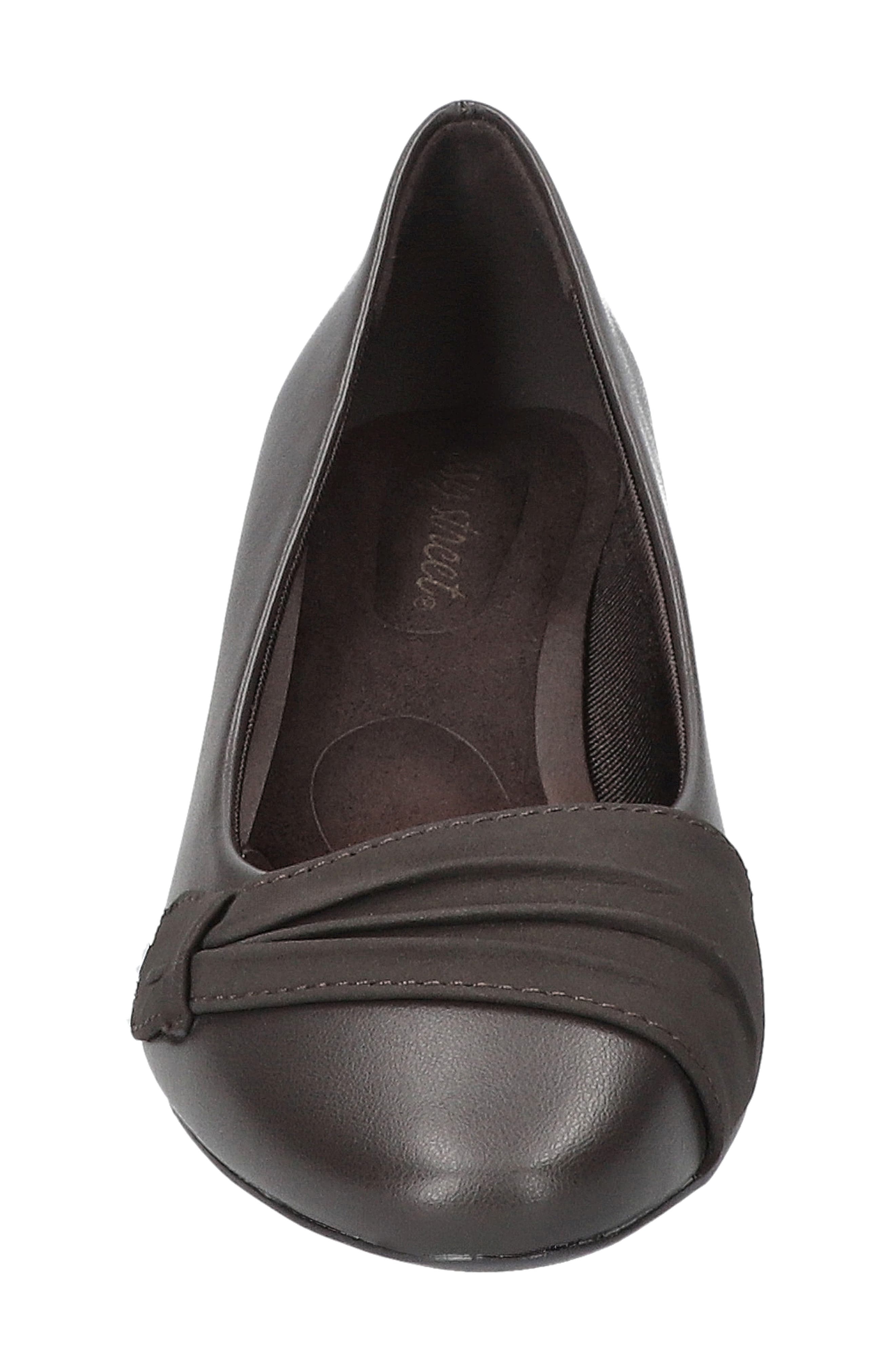 Ginnifer Pump, Alternate, color, BROWN LAMY