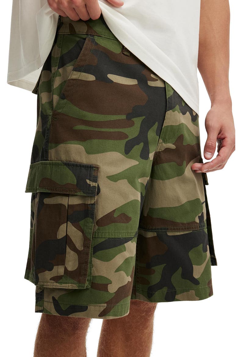 Men's Baggy Cargo Short, Alternate, color, Jungle Camo