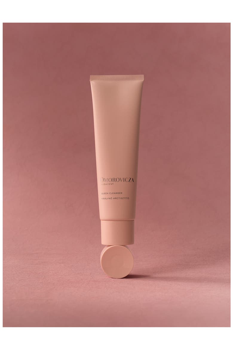 Queen Cleanser, Alternate, color, NO COLOR