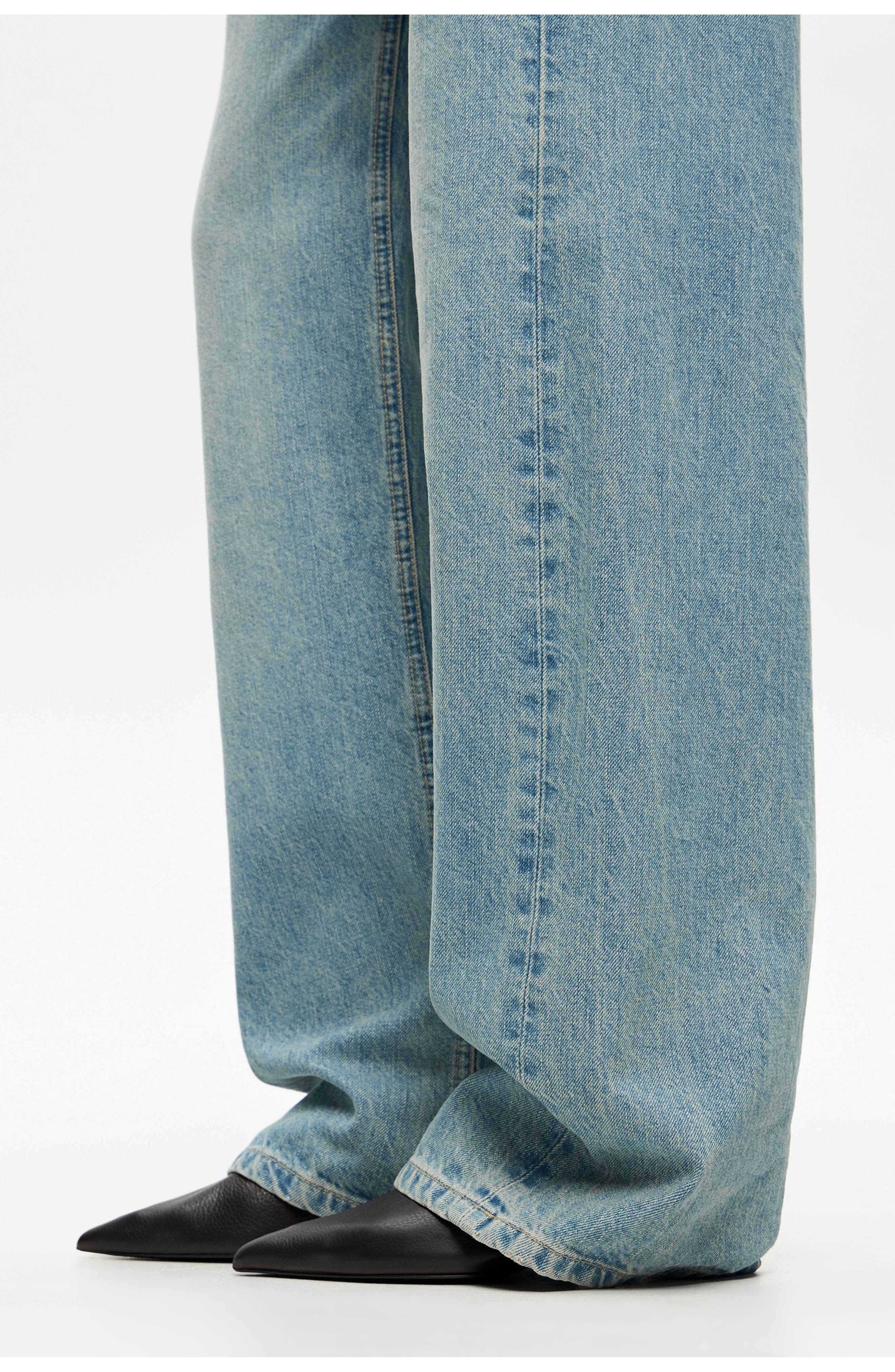 Bimba y Lola Leather Medium Heel Court Shoe, Alternate, color, Moka