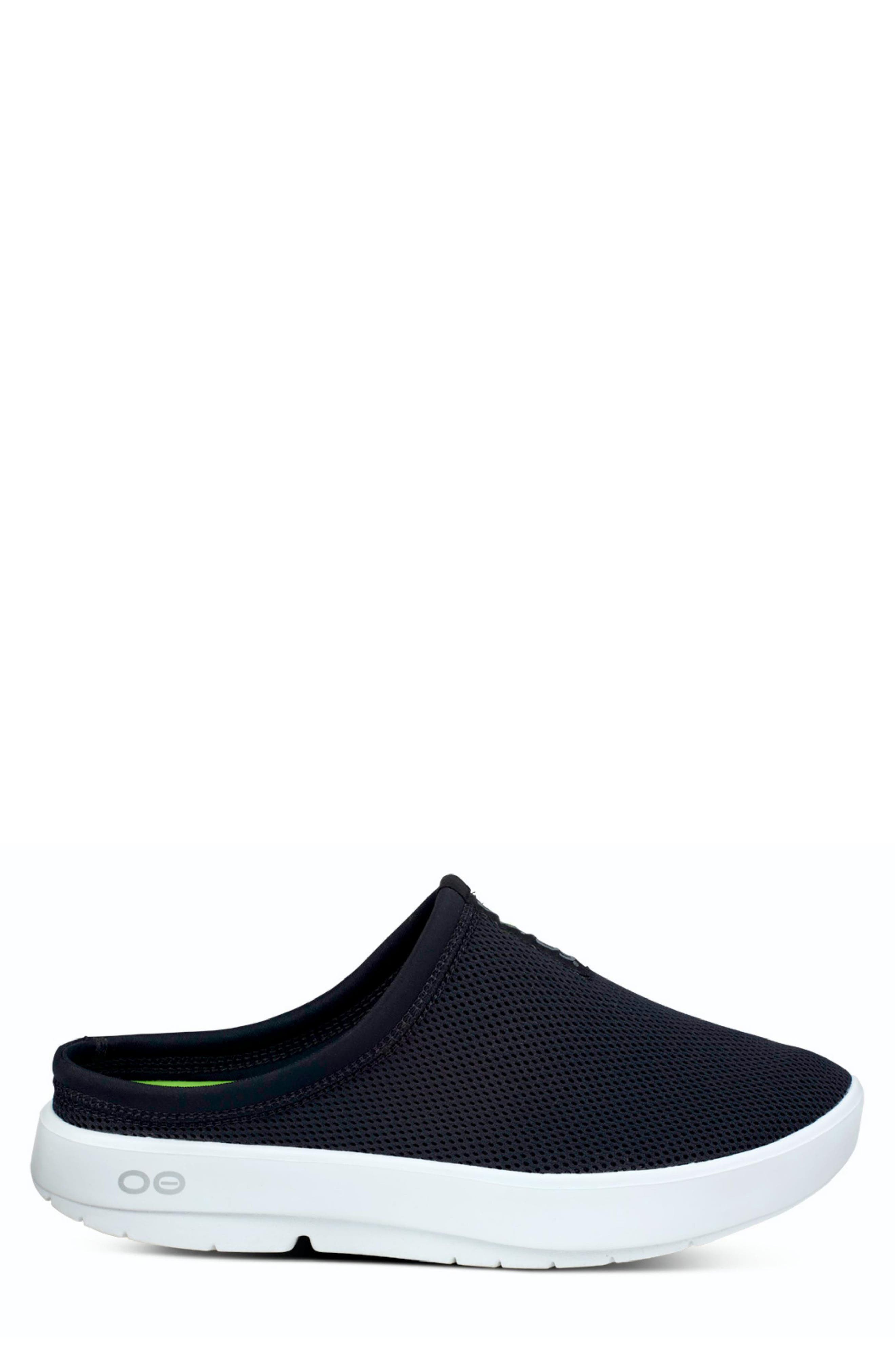 Oofos OOcoozie Sport Workhorse Recovery Mule, Alternate, color, 