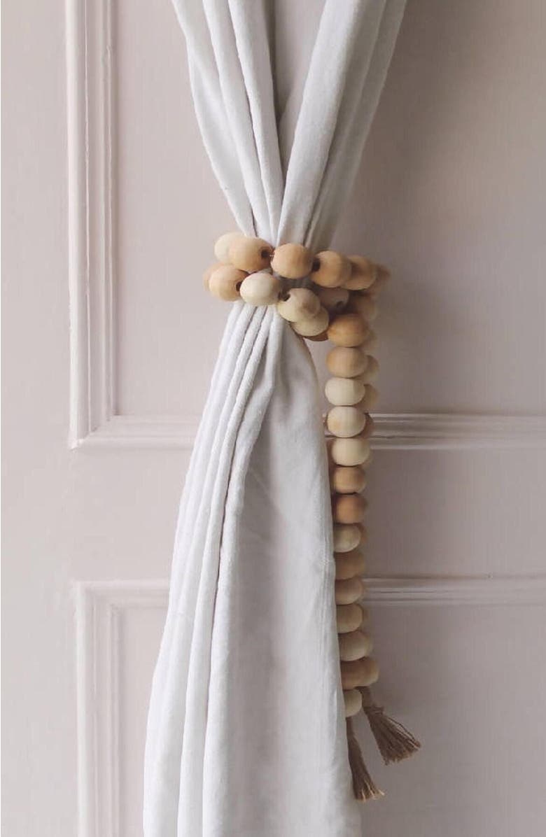 Osmos Studio Farmhouse Wooden Beads With Jute Tassels, Alternate, color, Natural
