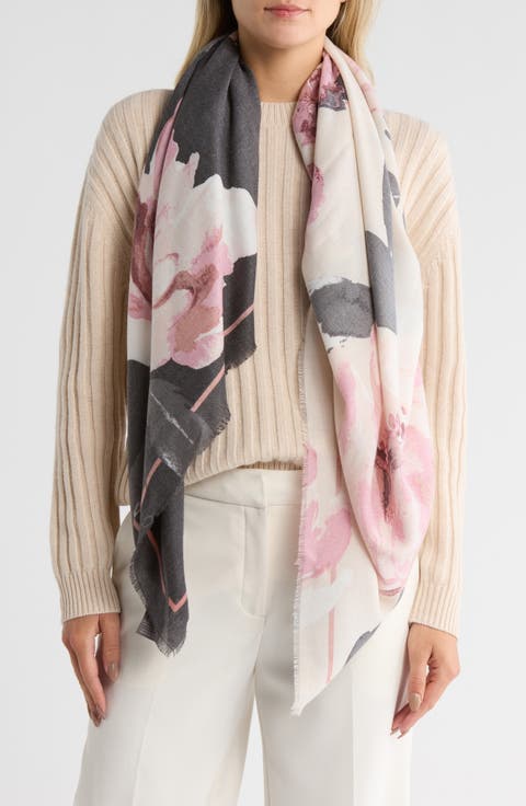 Floral Supersoft Woven Scarf