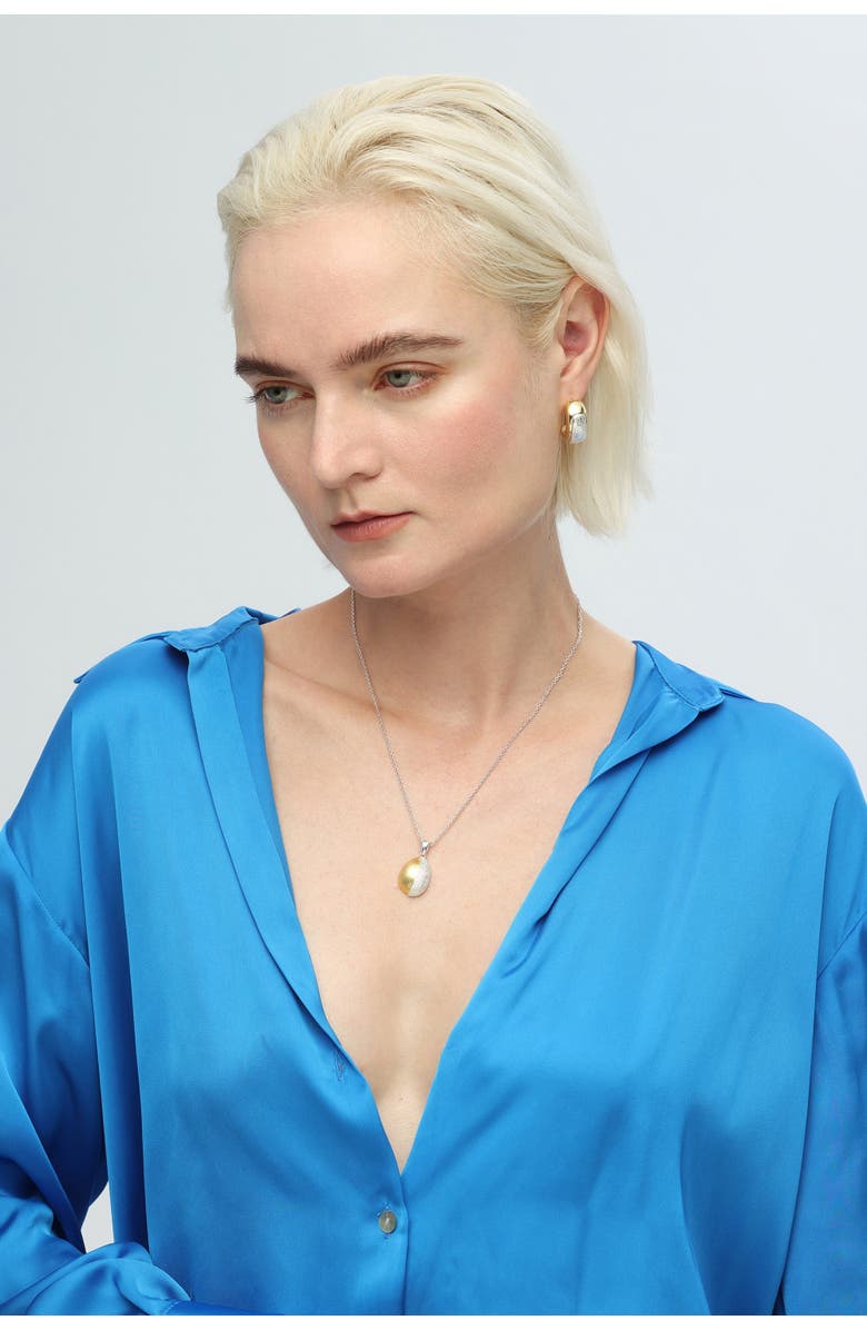 Classicharms Frosted and Matted Texture Two Tone Pendant Necklace, Alternate, color, Gold