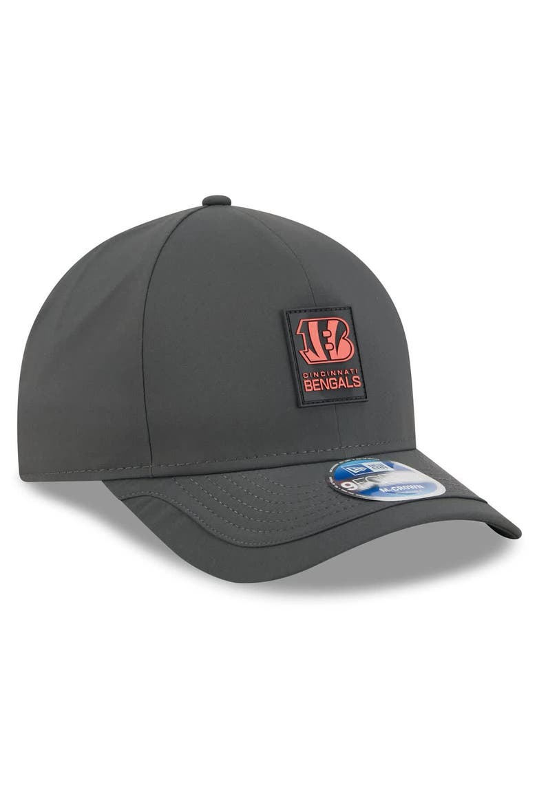 Men's New Era Charcoal Cincinnati Bengals 2025 Sideline Cold Weather 9FORTY M-Crown Adjustable Hat, Alternate, color, Charcoal