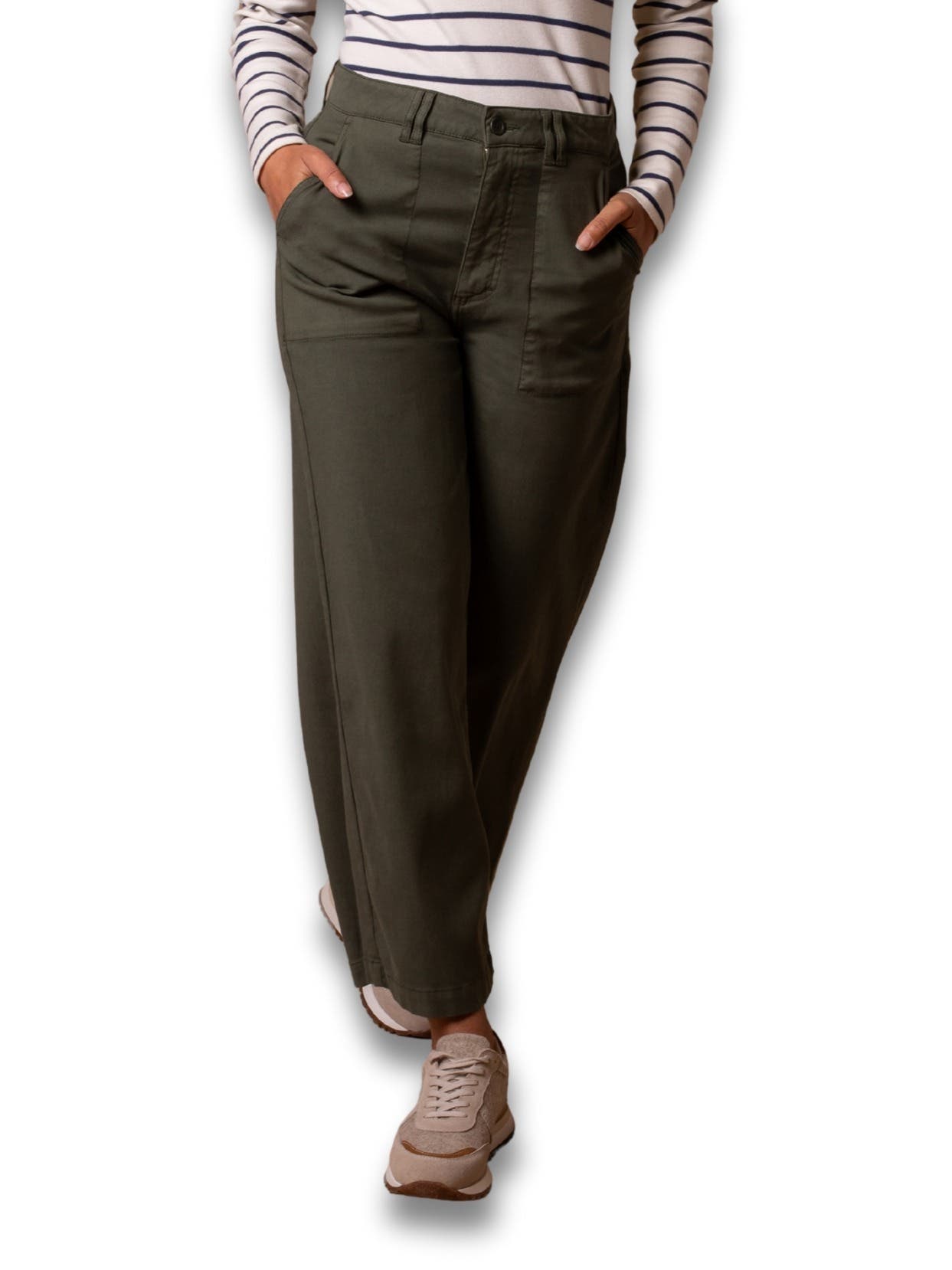 Wide Leg Pleat Front Pant