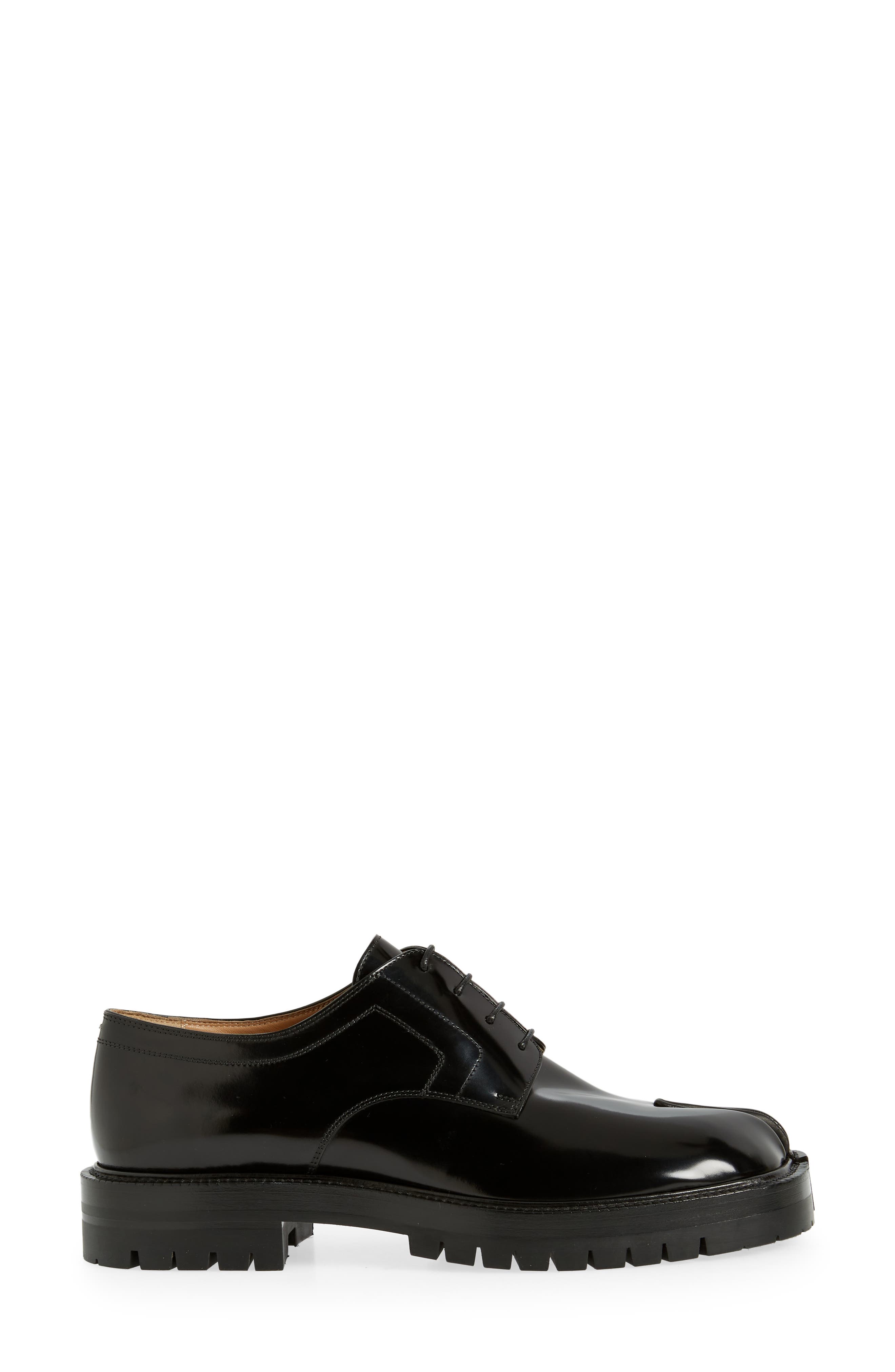 Maison Margiela Tabi Trek Oxford, Alternate, color, Black