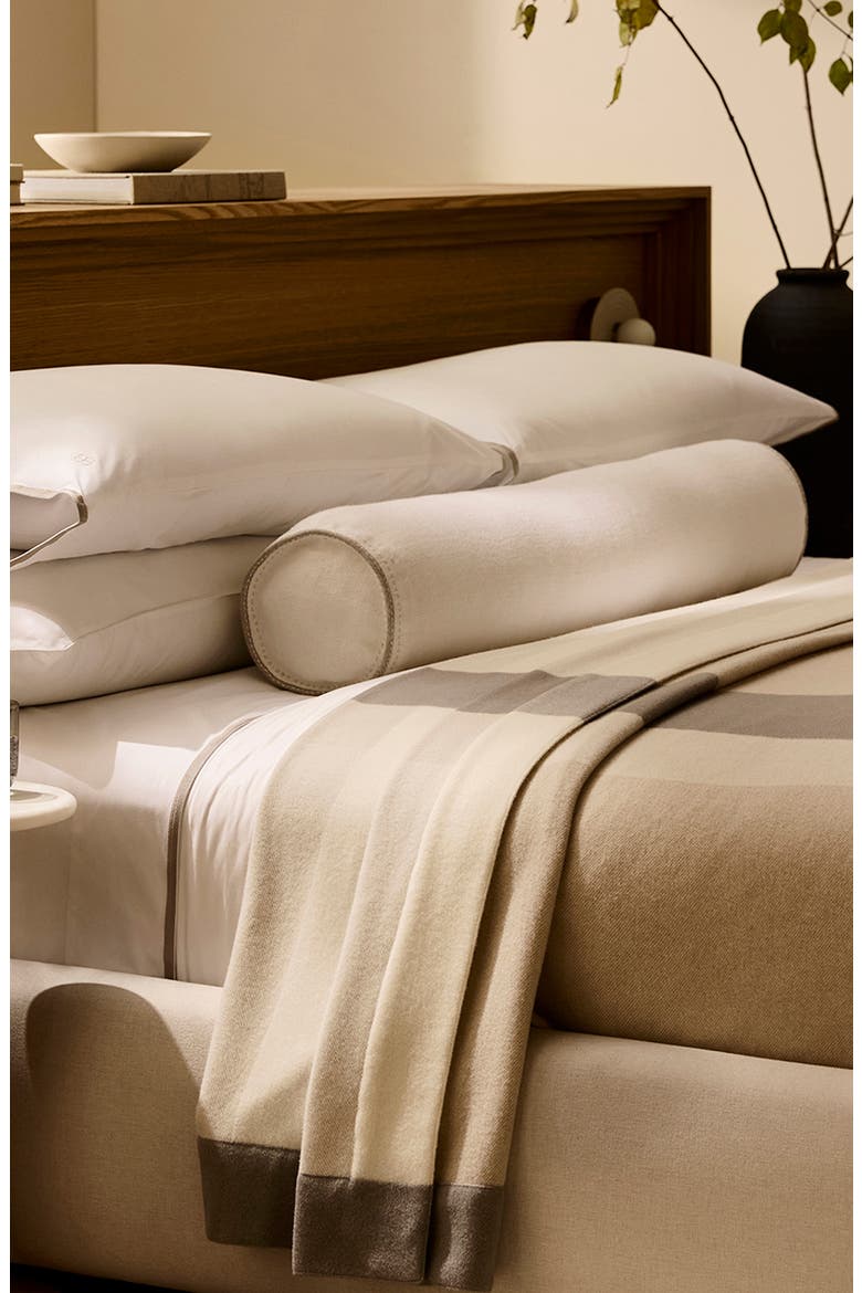 Signature Trielle Set of 2 Pillowcases, Alternate, color, WHITE/ PEWTER/ OAK