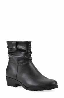 CLIFFS BY WHITE MOUNTAIN Dunia Slouch Bootie