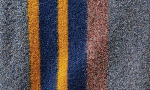 Pendleton Yakima Camp Throw In Blue