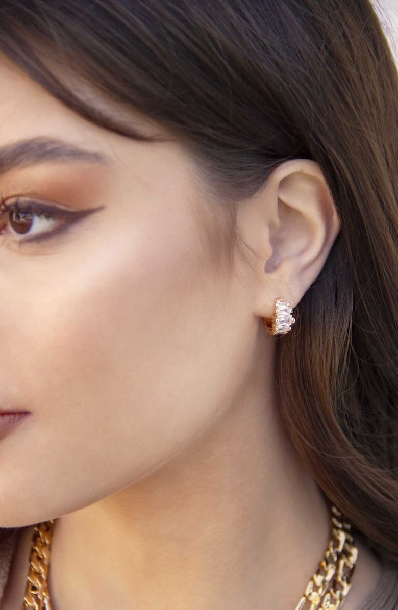 Ettika Crystal Huggie Earrings, Alternate, color, Gold