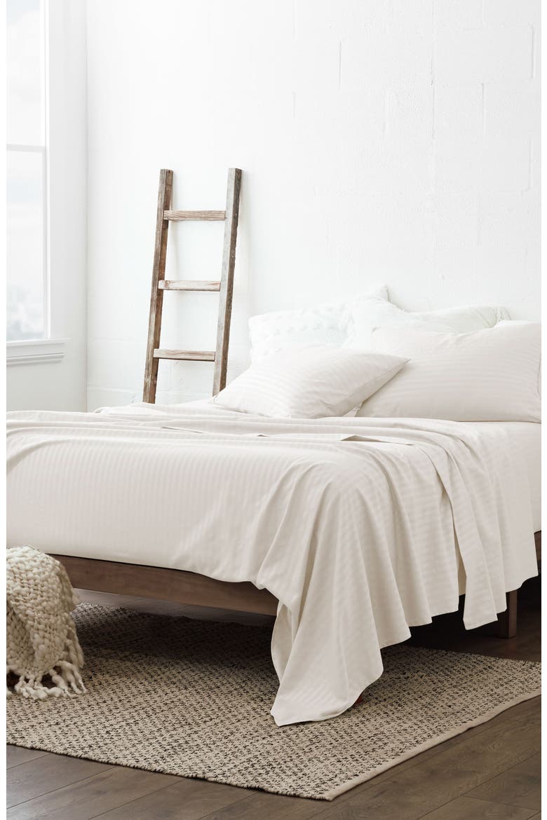 Twin Hotel Collection Premium Ultra Soft 3-Piece Stripe Bed Sheet Set - Ivory, Main, color, IVORY