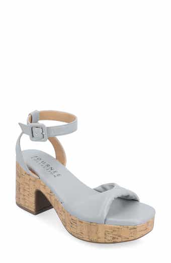 Journee Collection Eianna Sandal