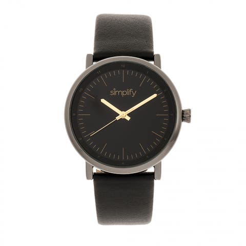The 6200 Leather-Strap Watch