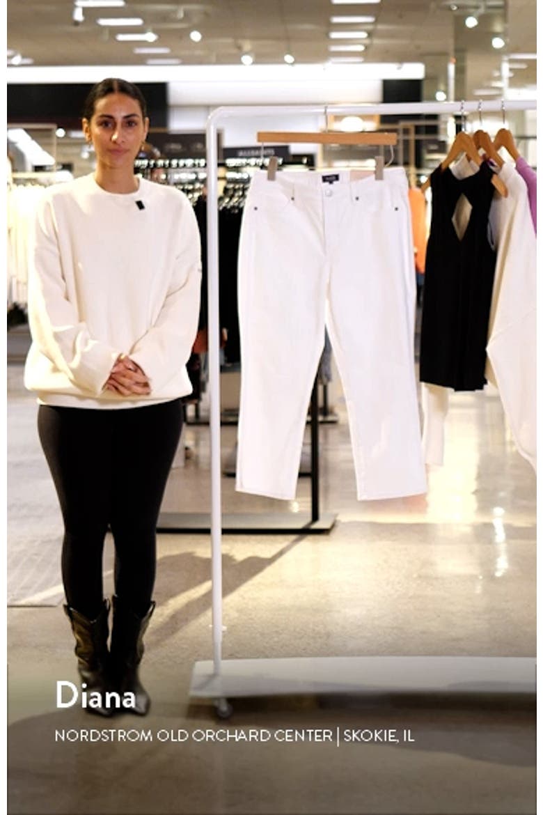 Chloe Side Slit Crop Jeans video