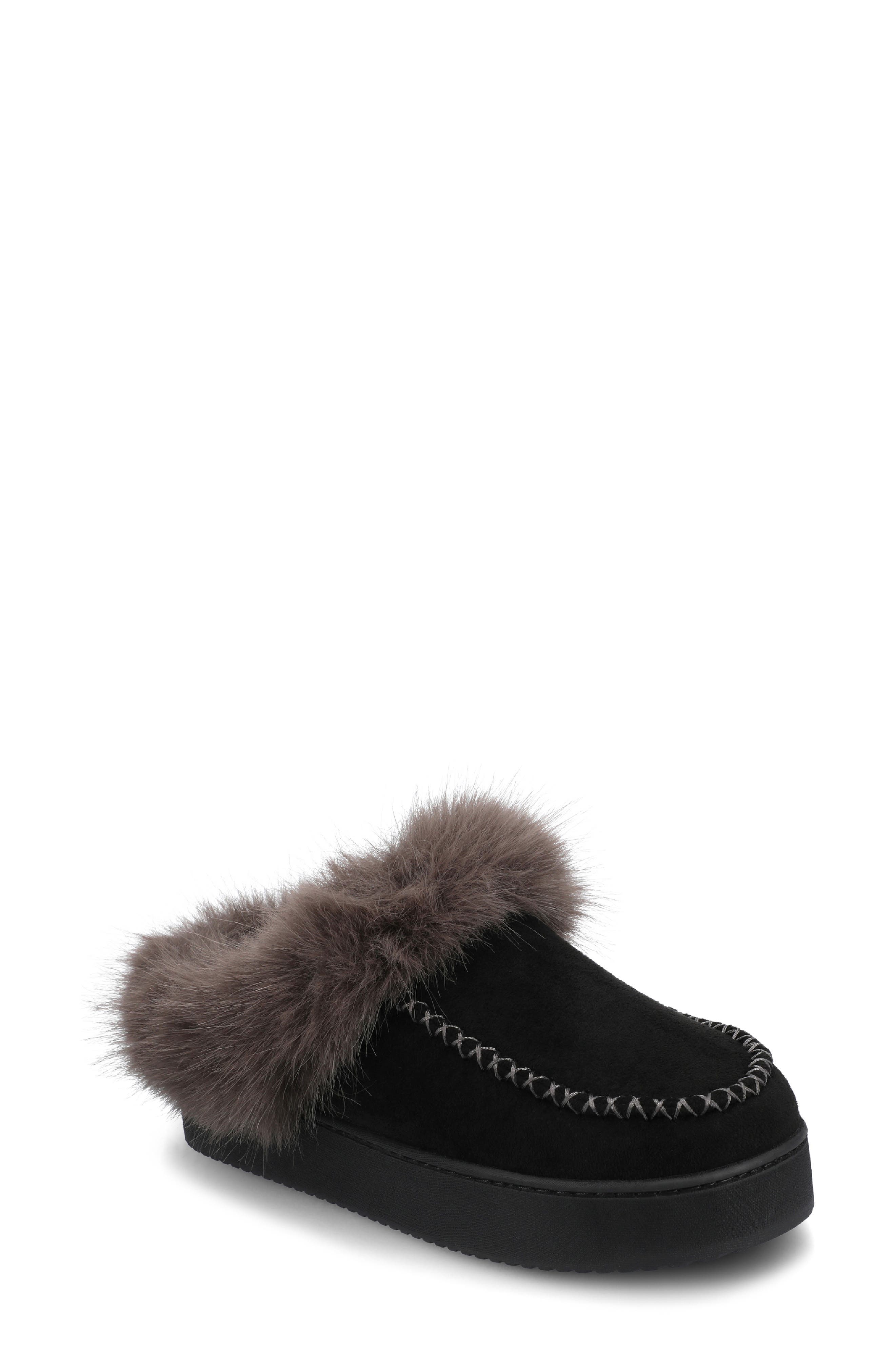 Journee Collection Taran Faux Shearling Lined Slipper