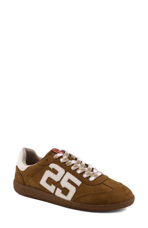Retro 25 Sneaker