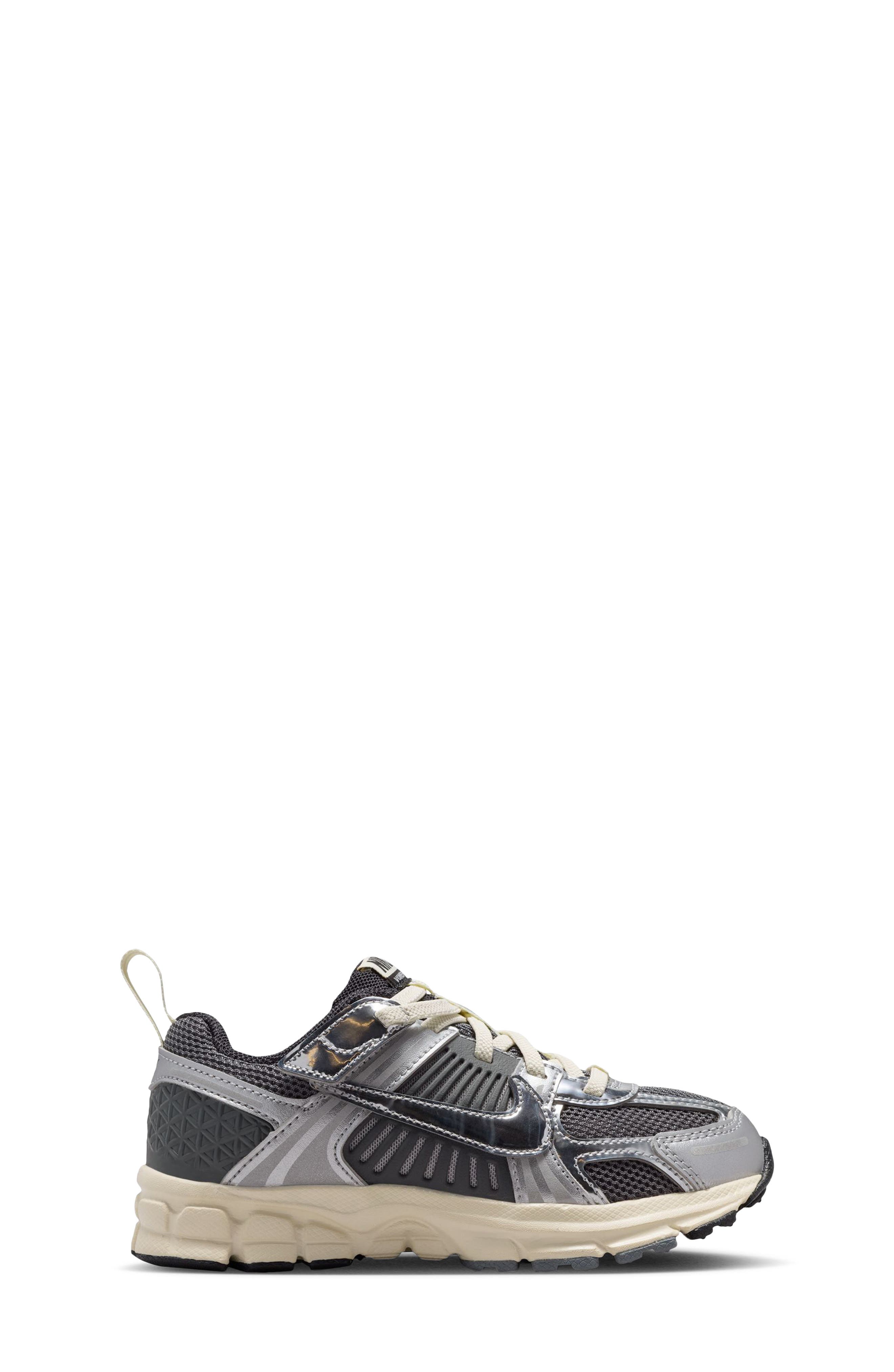 Kids' Vomero 5 Sneaker, Alternate, color, 002 IRNGRY/CHROME