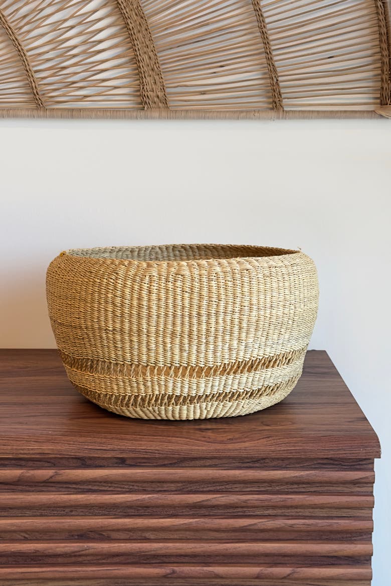 Handwoven 1 String Round Planter Basket, Alternate, color, Natural